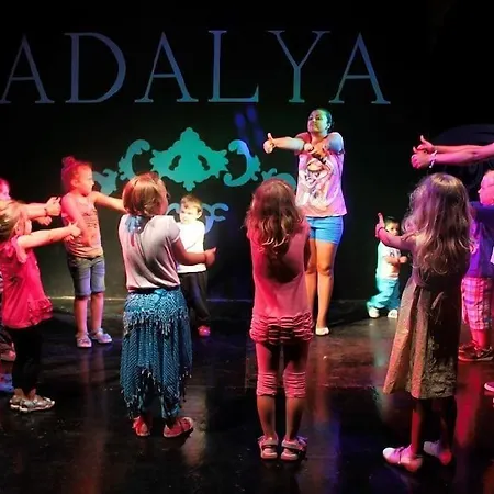Adalya & Adults Only סייד