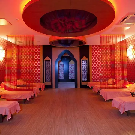 Adalya & Adults Only 5* Side